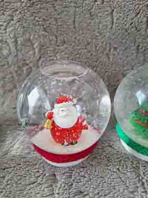 Boule à neige père noël cloche