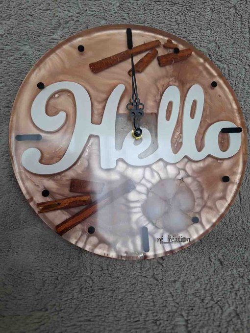 Horloge Hello Coton Cannelle 